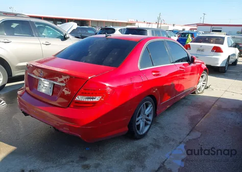 2012 Mercedes-Benz C 250 Sport from USA, damaged, VIN WDDGF4HB2CR237640